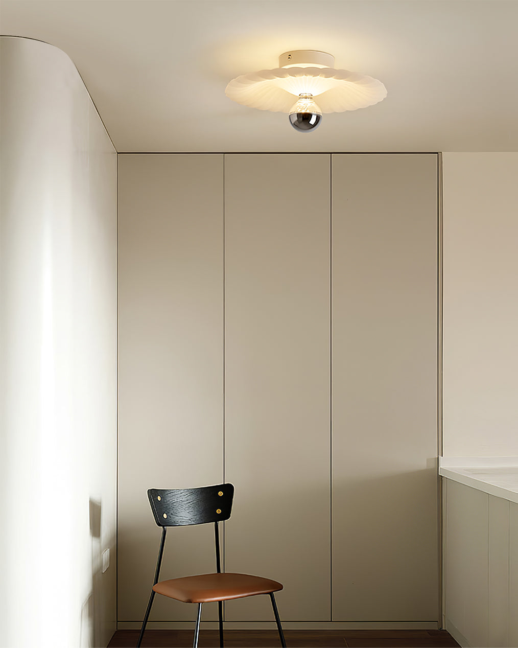 Pleated Ceiling Lamp