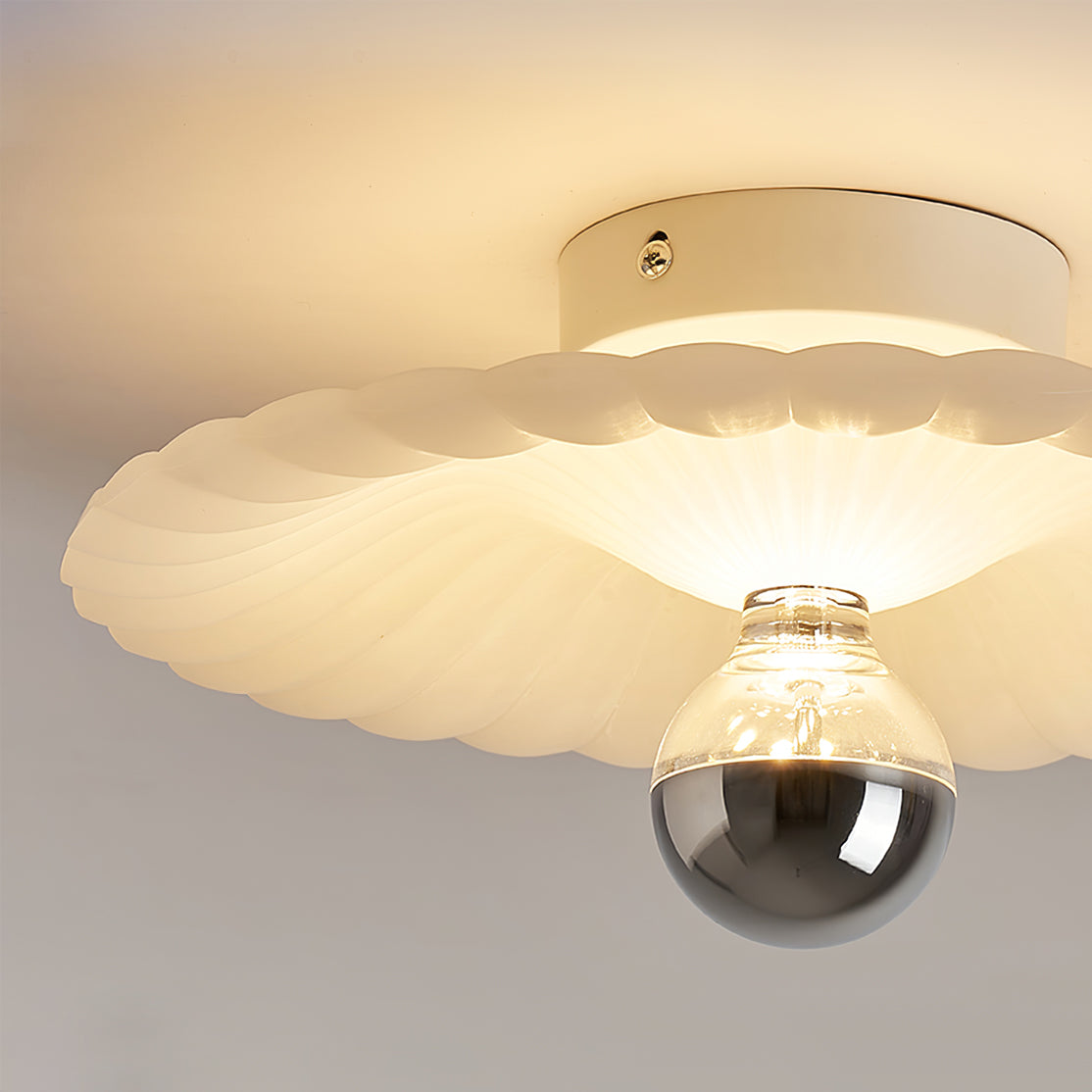 Pleated Ceiling Lamp