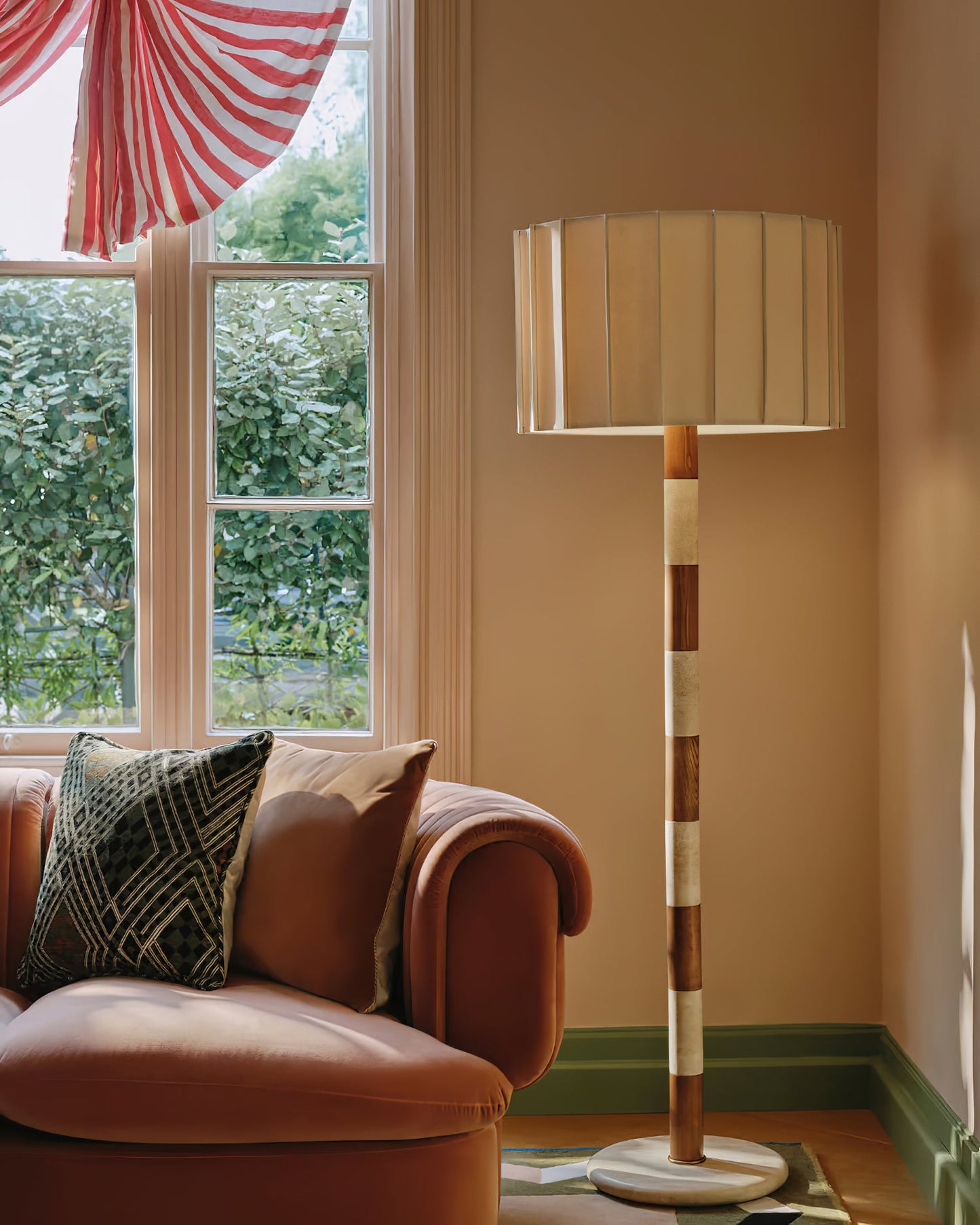 Calypso Floor Lamp