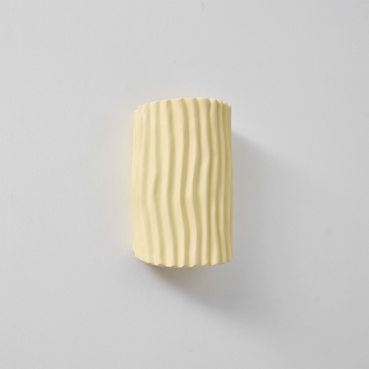 Pleated Resin Wall Lamp