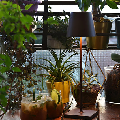 Doku Built-in Battery Table Lamp