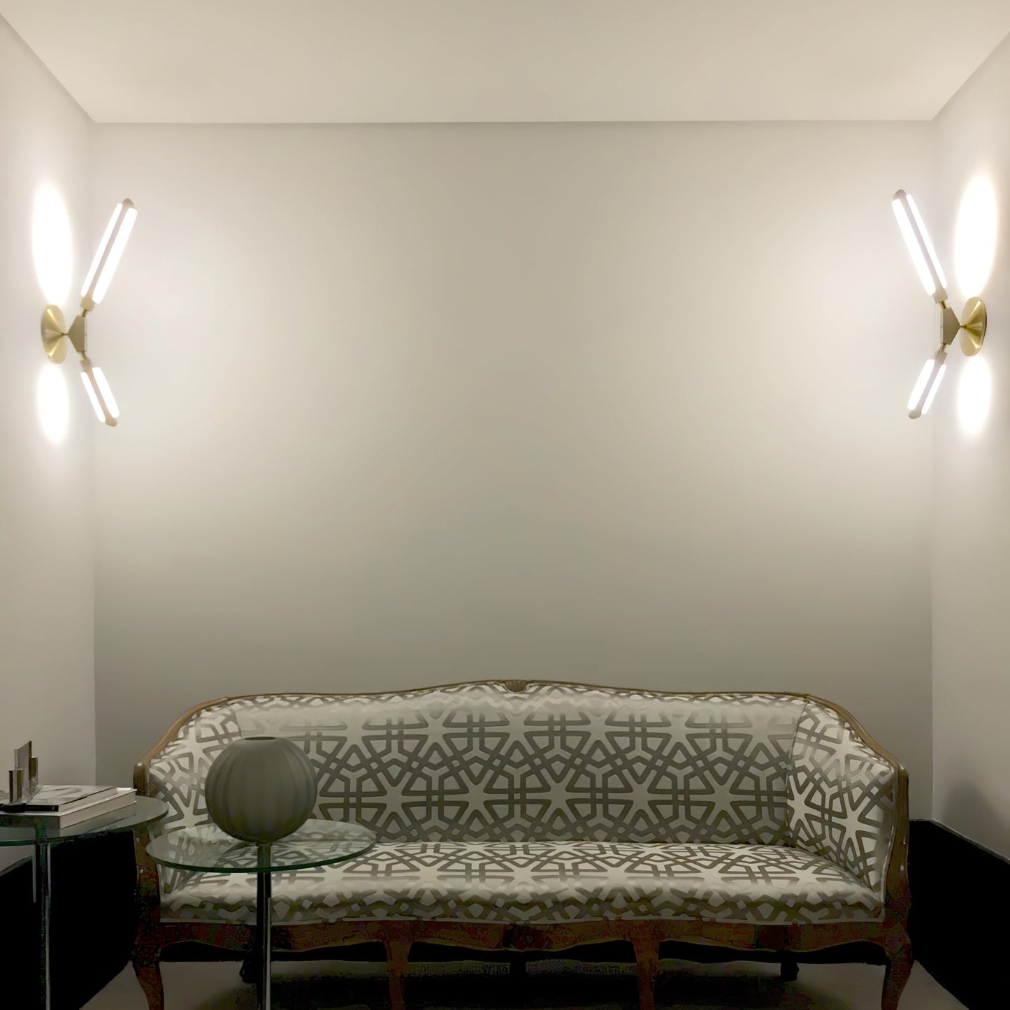 Pris K Wall Lamp