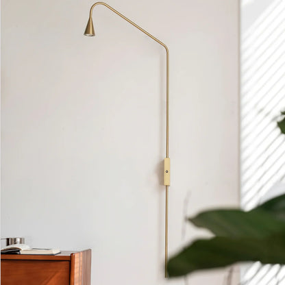 Svarna Wall Lamp