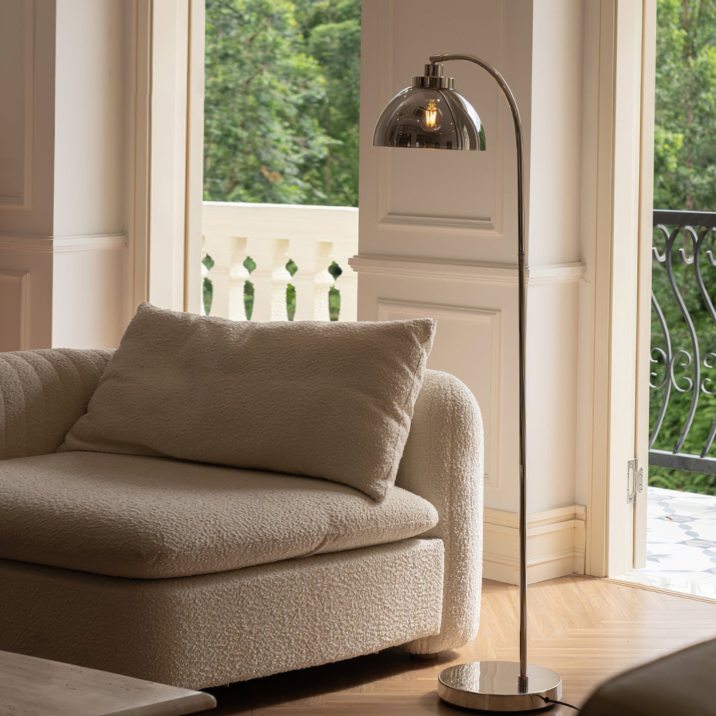 Radcliff Floor Light