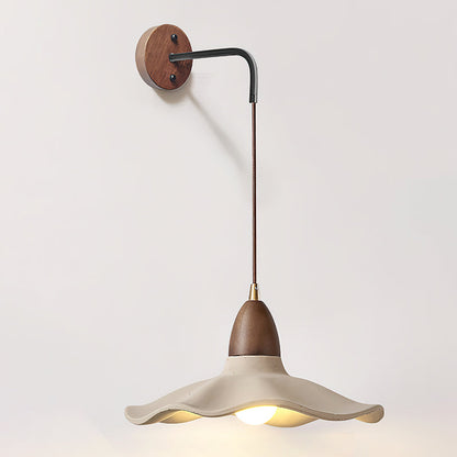 Radha Wall Lamp