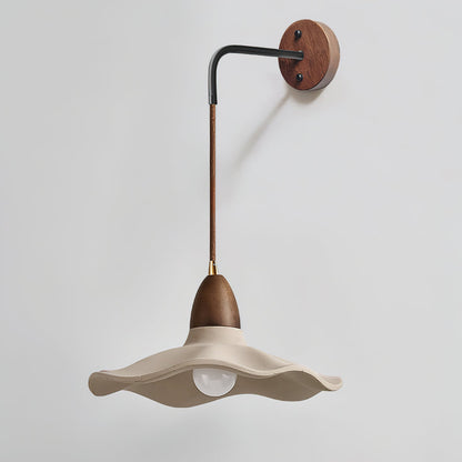 Radha Wall Lamp