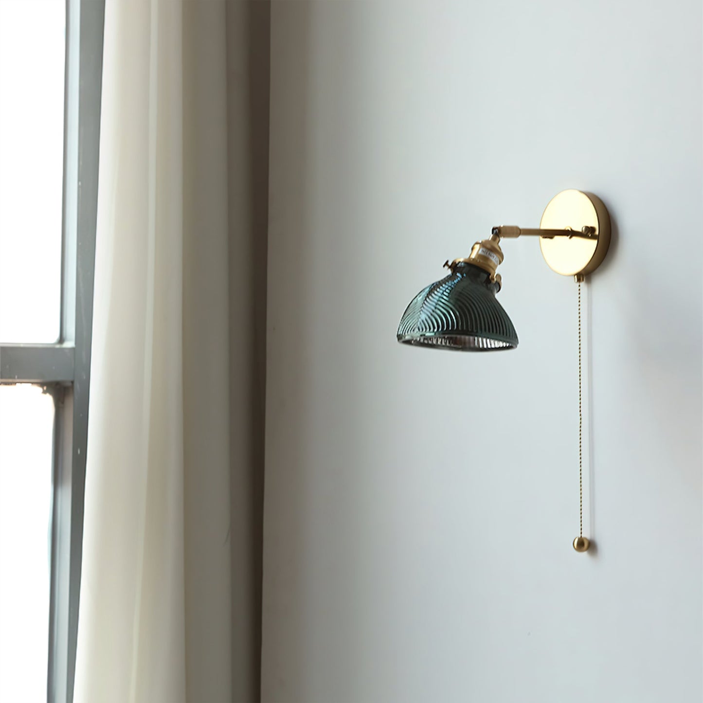 Rebell Wall Lamp