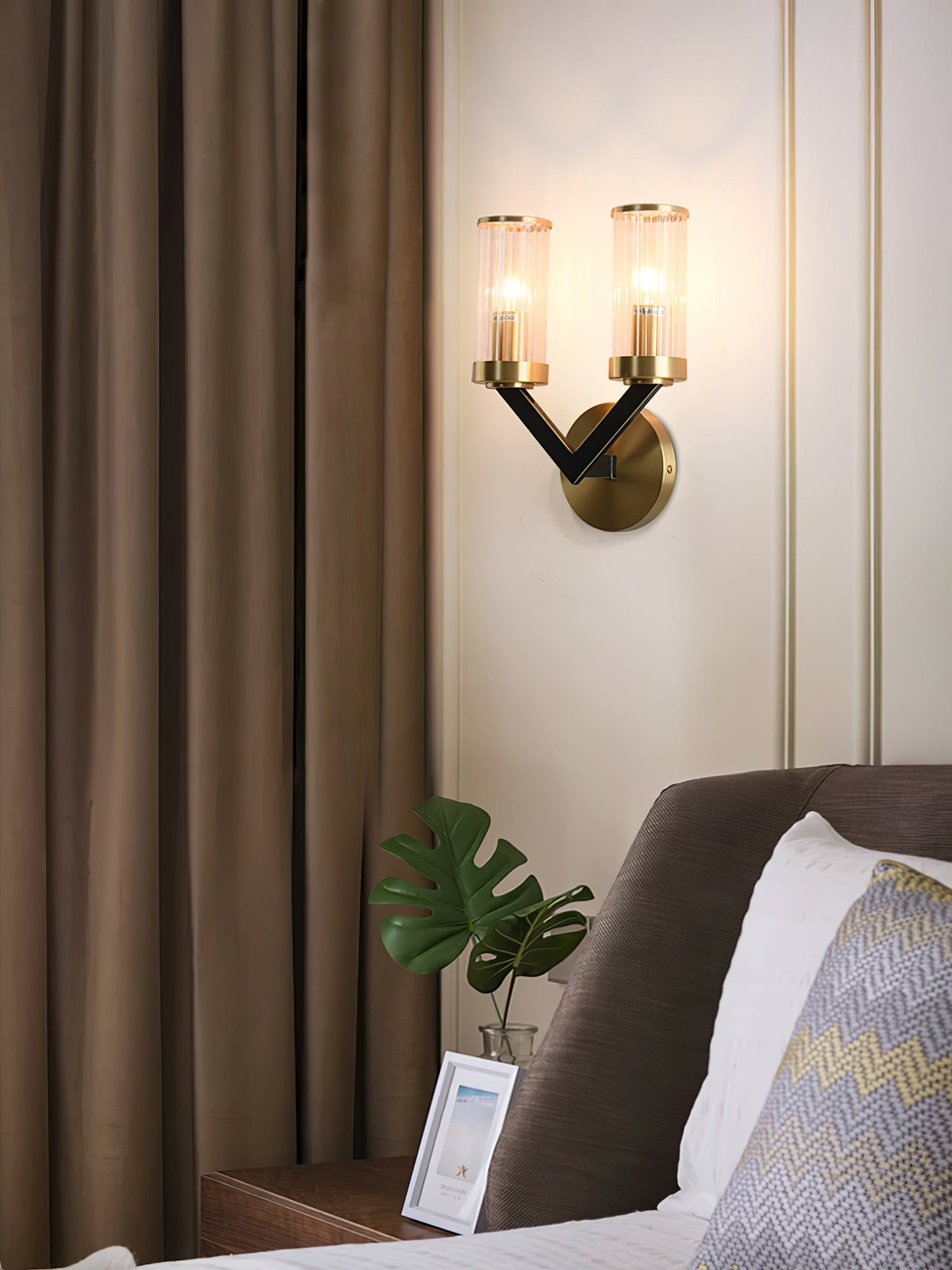 Reevete Wall Lamp
