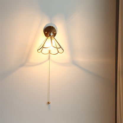 Rennes Wall Light