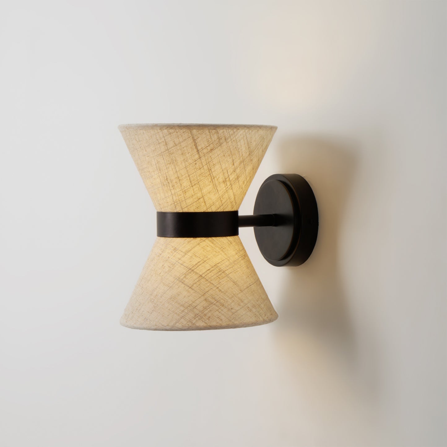 Renwick Wall Light