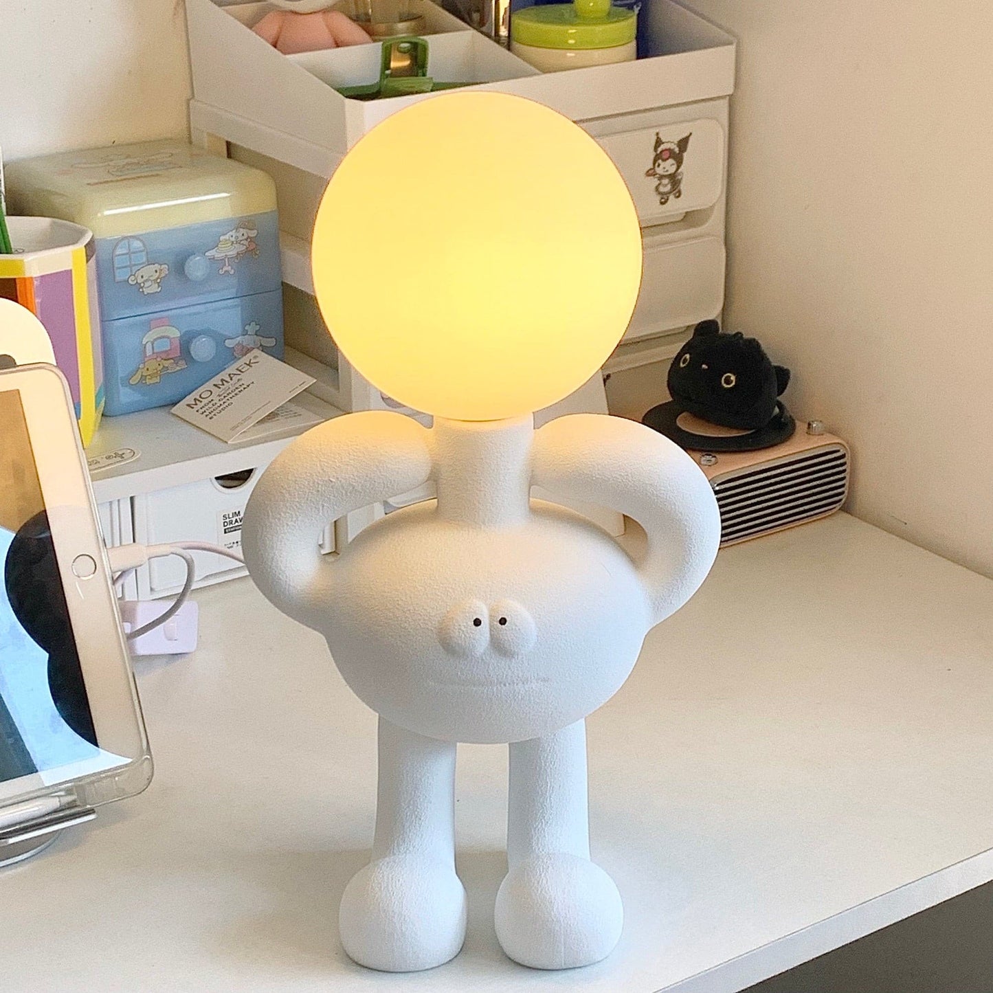 Resin Robot Table Lamp