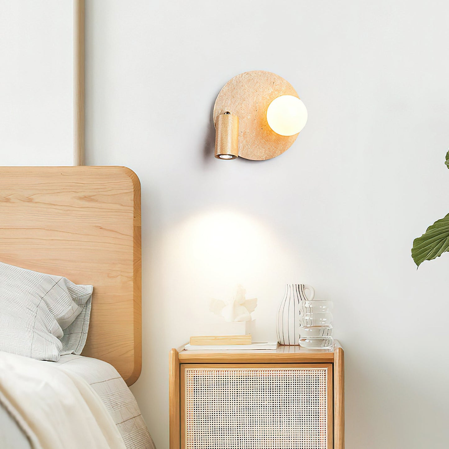 Santos Wall Lamp
