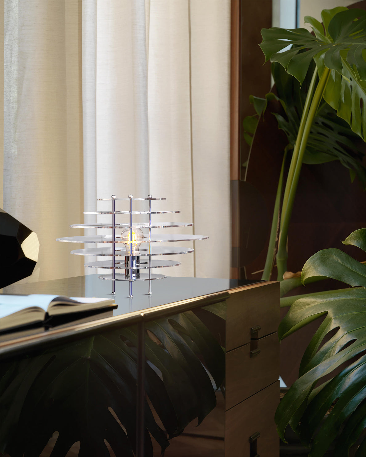 Saturn Chrome Table Lamp