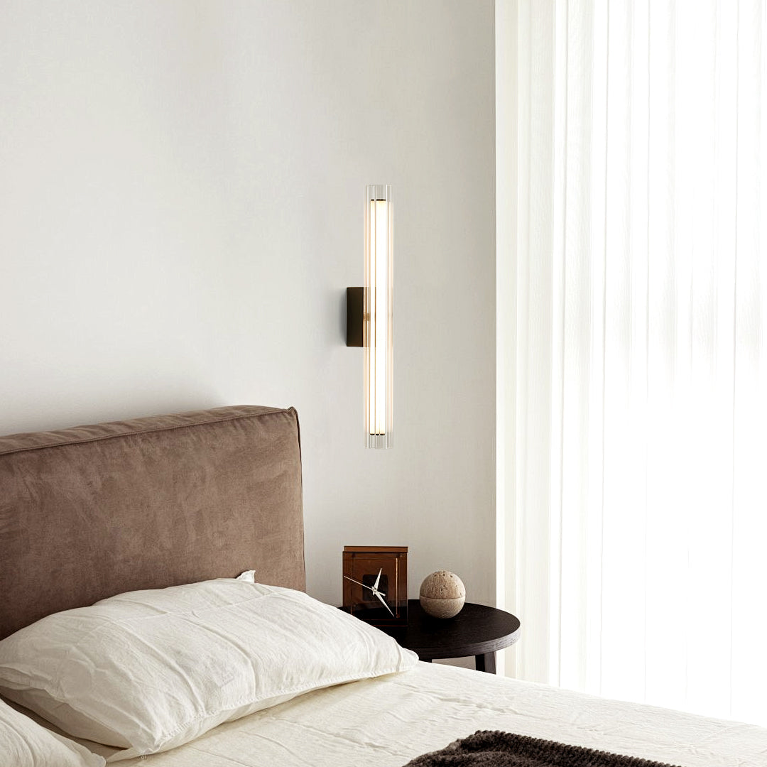 Saxon Wall Lamp