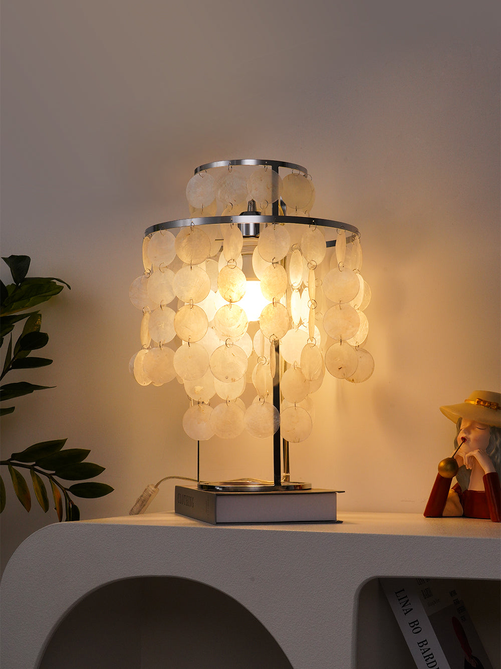 Seashells Table Light