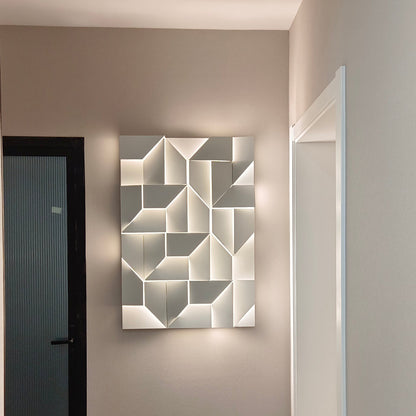Shadows Wall Lamp