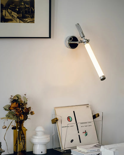 Skylark Wall Lamp