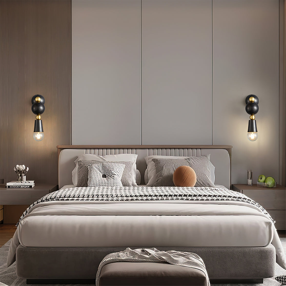 Spindle Wall Lamp