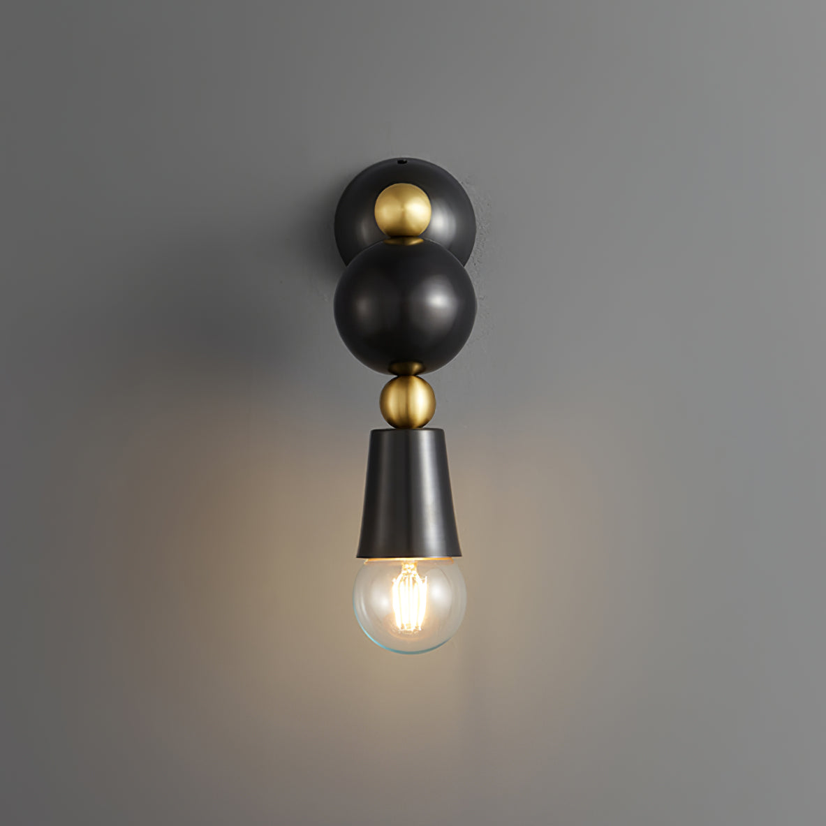 Spindle Wall Lamp