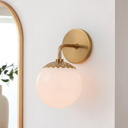 Stella Wall Light