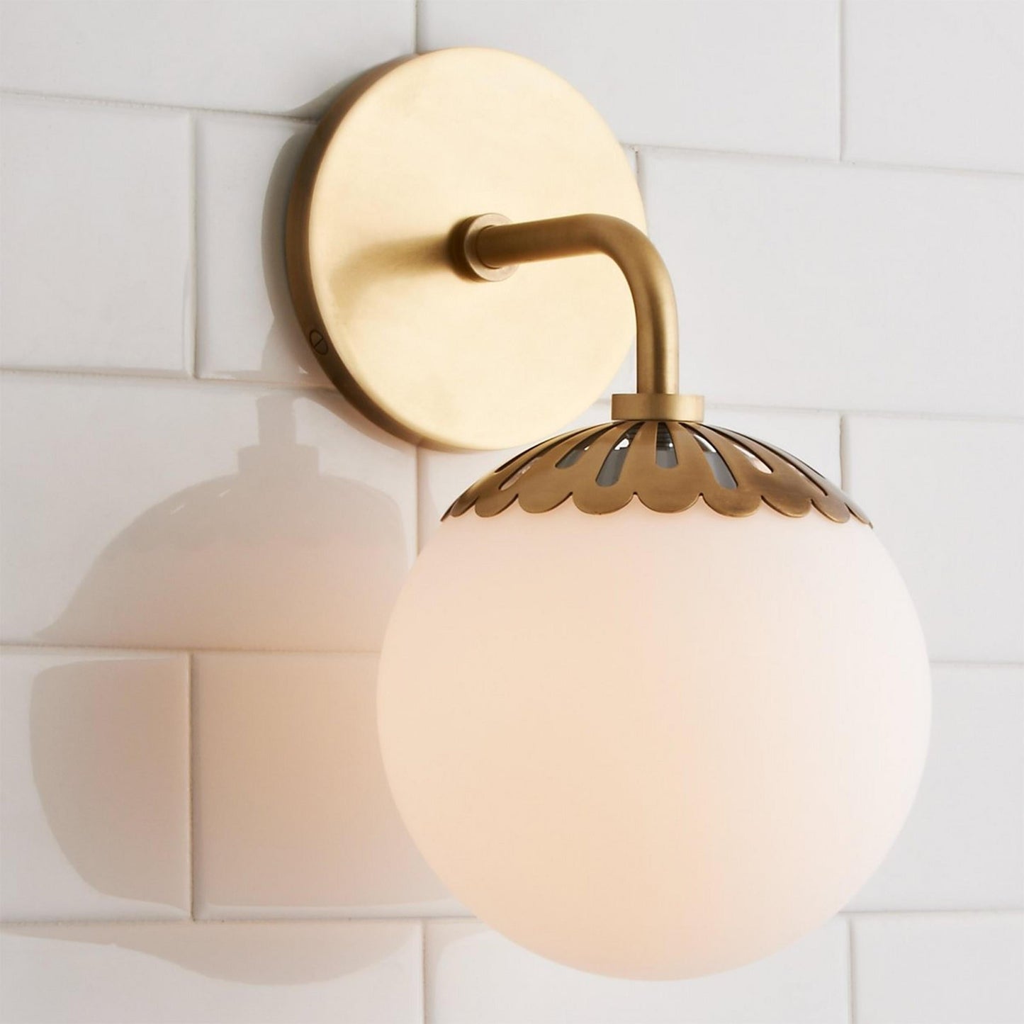 Stella Wall Light
