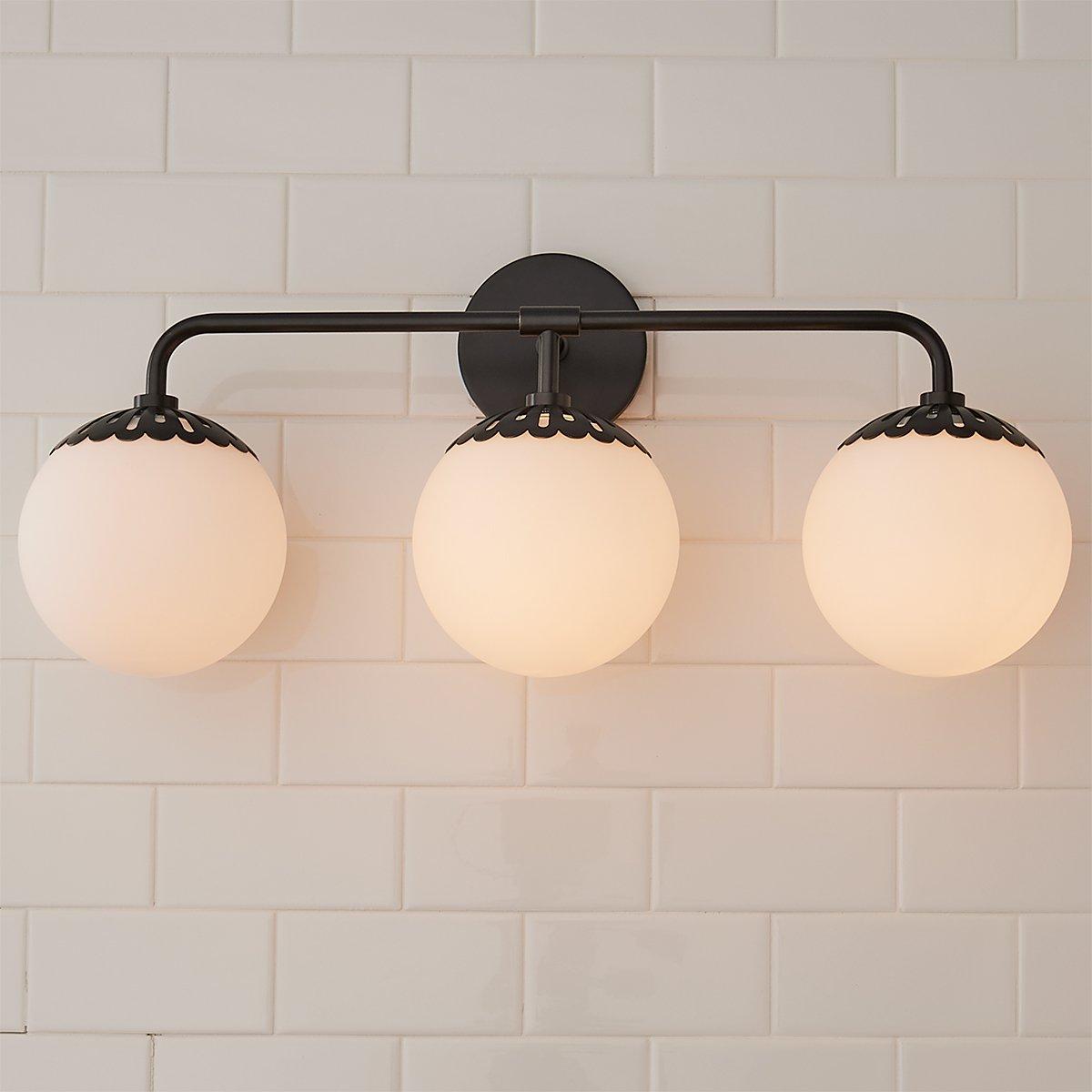 Stella Wall Light