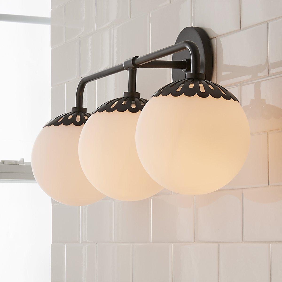 Stella Wall Light