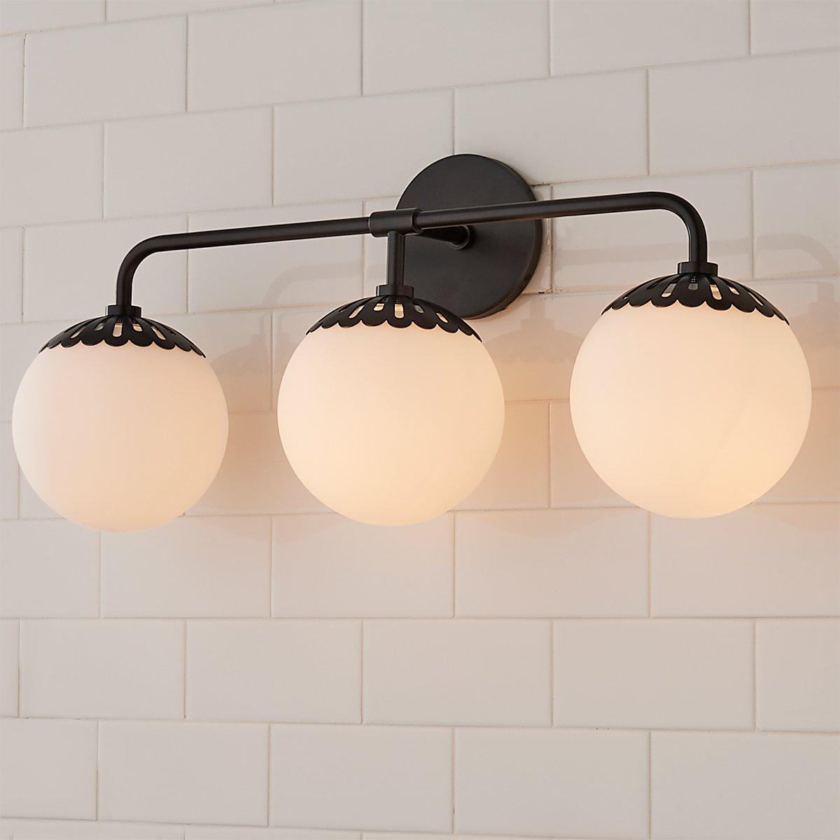 Stella Wall Light