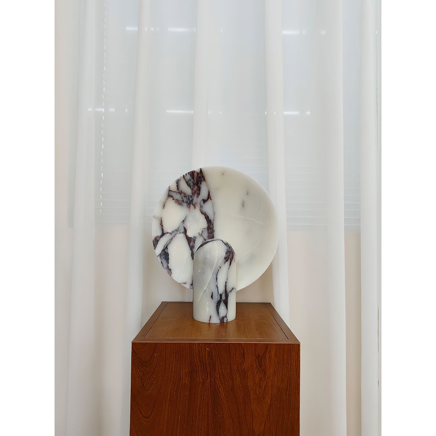 Surface Table Lamp