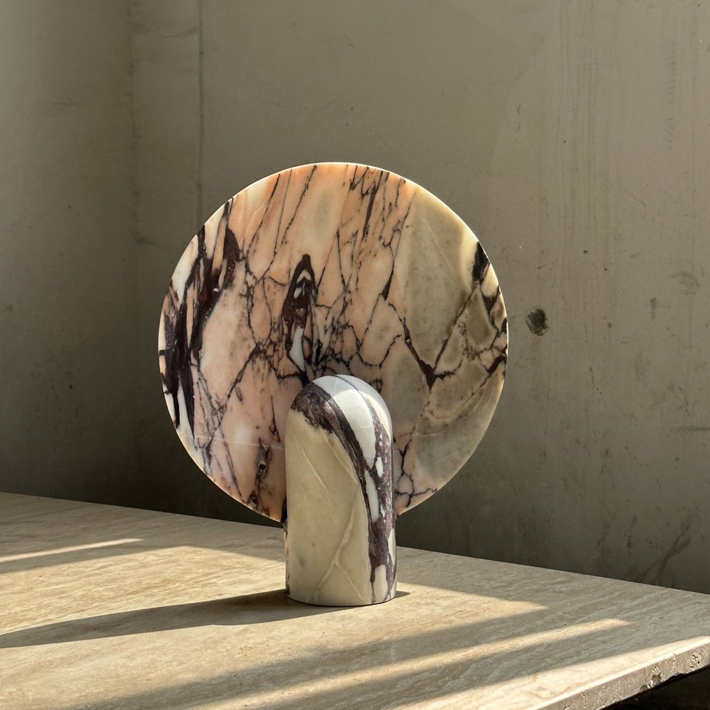 Surface Table Lamp