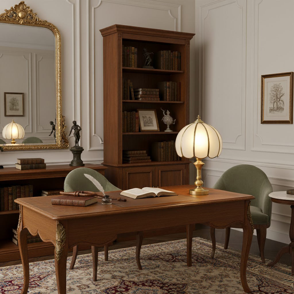 Tomyeus Brass Table Lamp