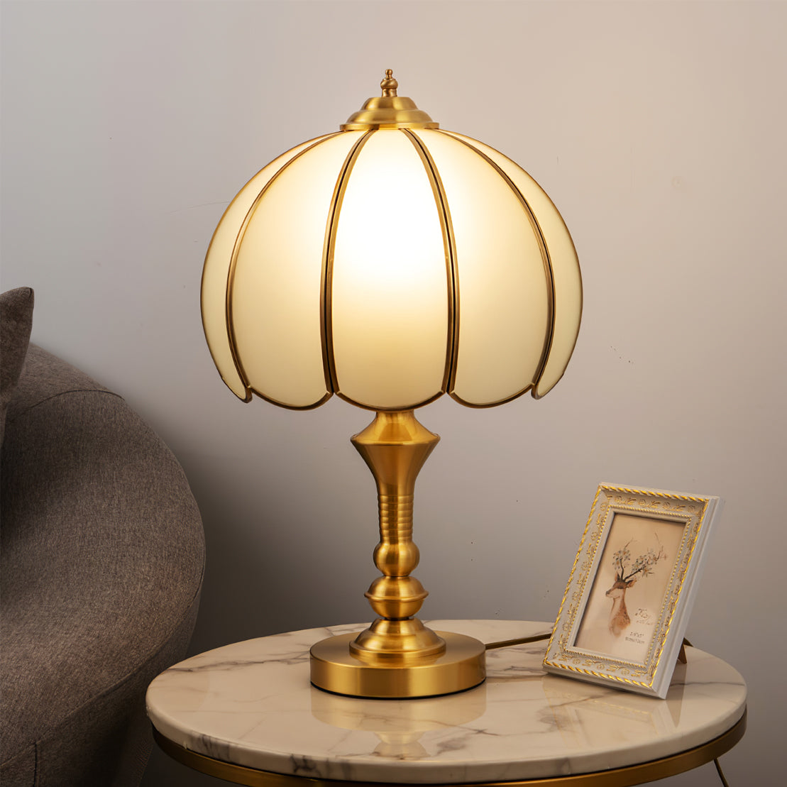 Tomyeus Brass Table Lamp