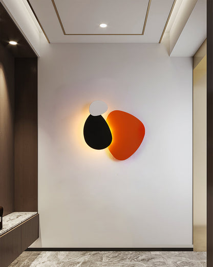 Tria Wall Lamp