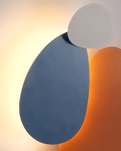 Tria Wall Lamp