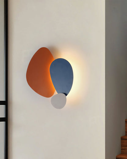 Tria Wall Lamp