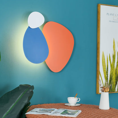 Tria Wall Lamp