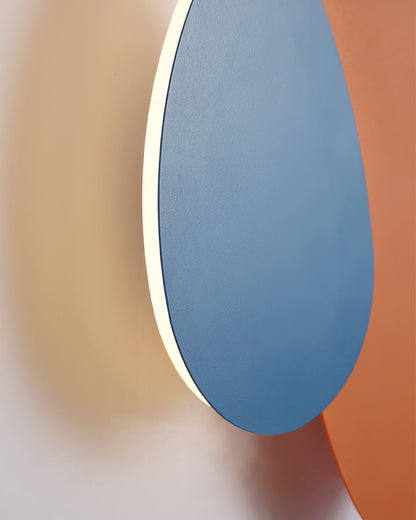 Tria Wall Lamp