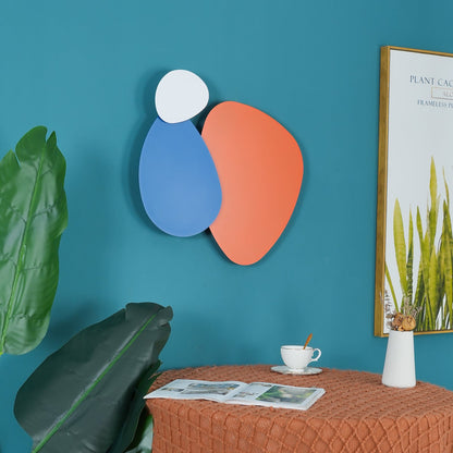 Tria Wall Lamp