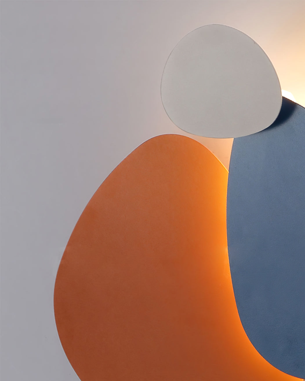 Tria Wall Lamp