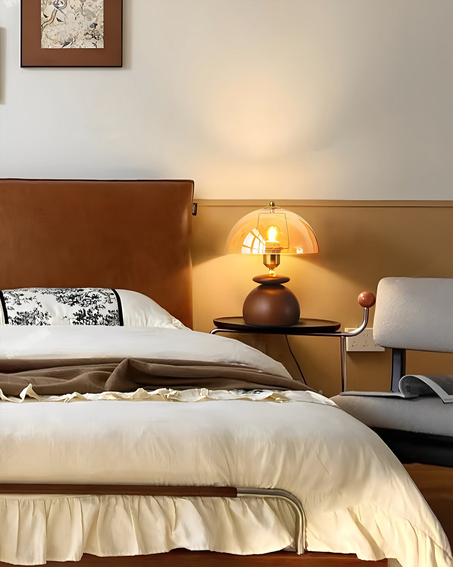 Valeska Table Lamp