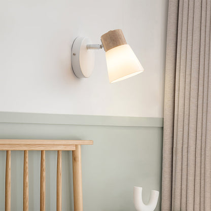 Valku Wall Lamp