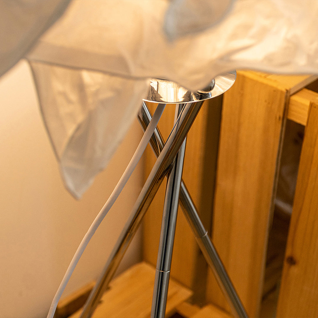 Veli Table Lamp