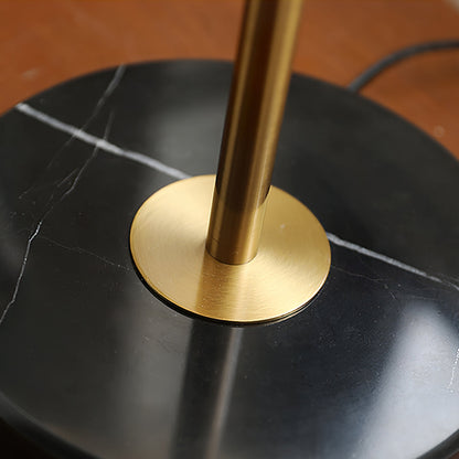 Vivant Shell Table Lamp