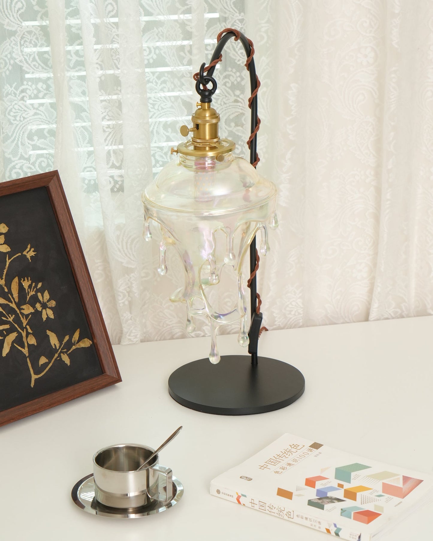 Water Droplets Resin Table Lamp