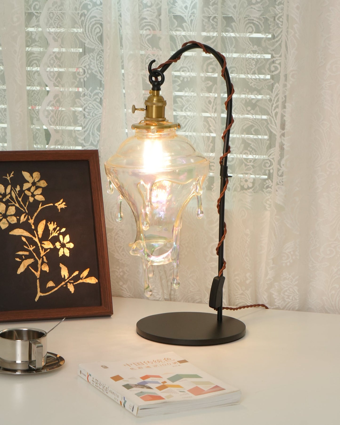 Water Droplets Resin Table Lamp