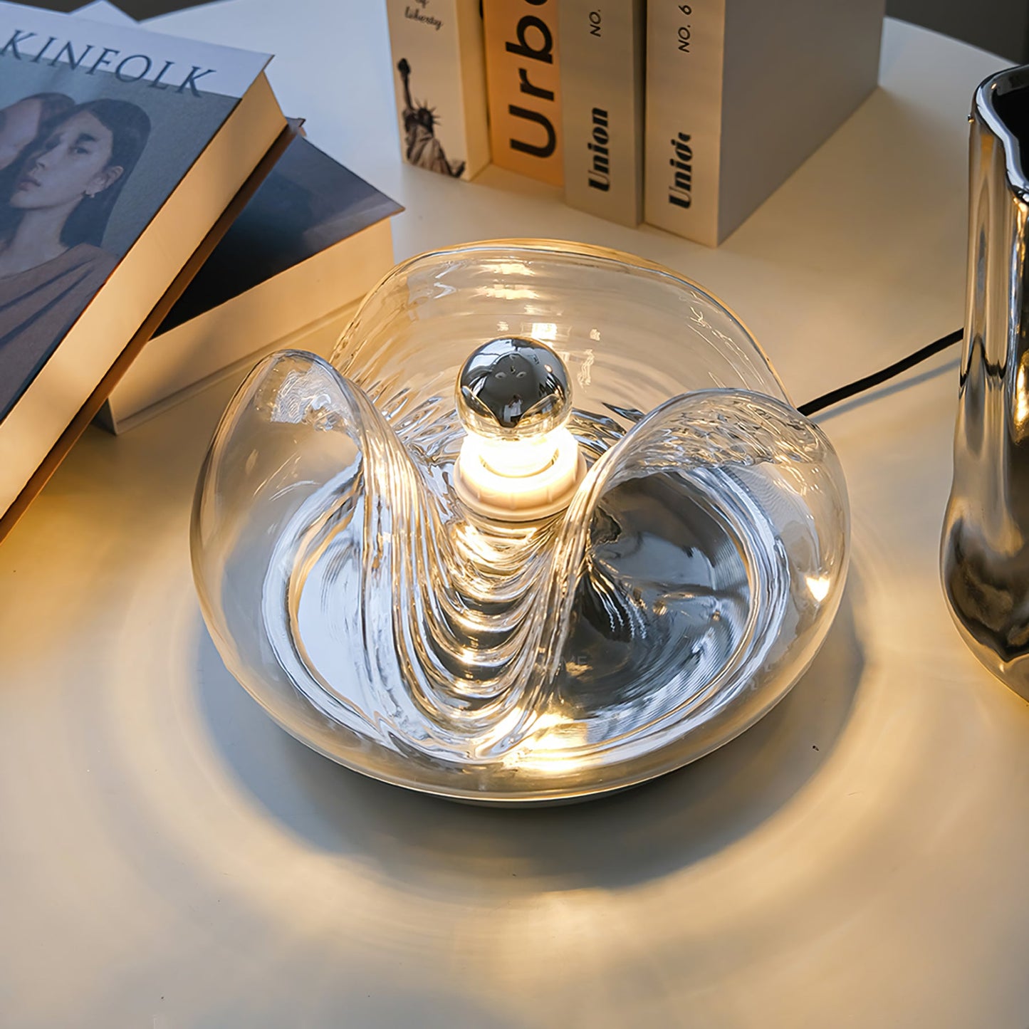 Wave Koch Table Lamp