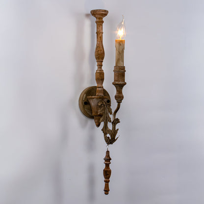 Whitey Wall Lamp