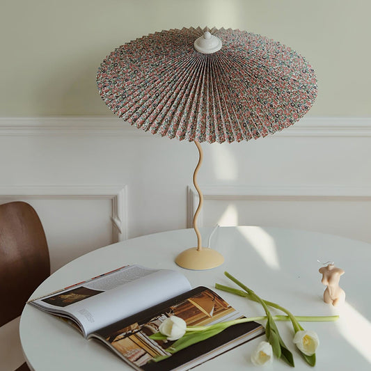 Wiggly Pleated Table Lamp