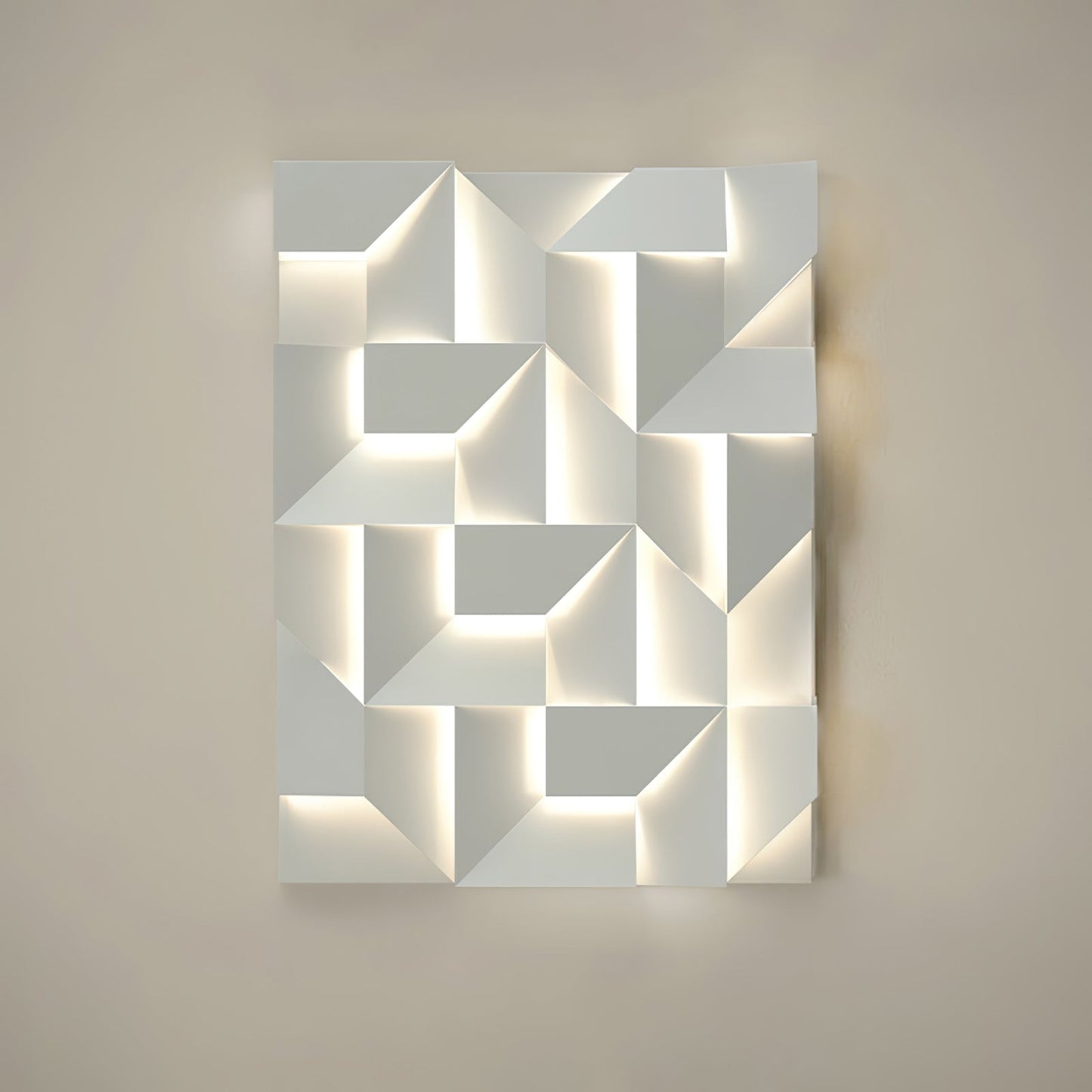 Shadows Wall Lamp
