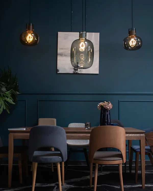 Delicate pendant lights inspired by air bubbles wrapped in a liquid.